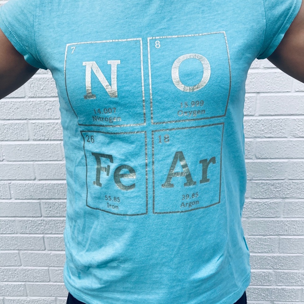 Gap NO FEAR tee